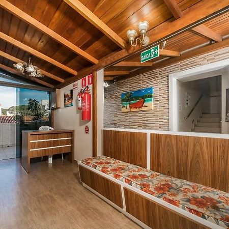 Residencial Edite No Centro De Bombinha Бомбиньяс Экстерьер фото